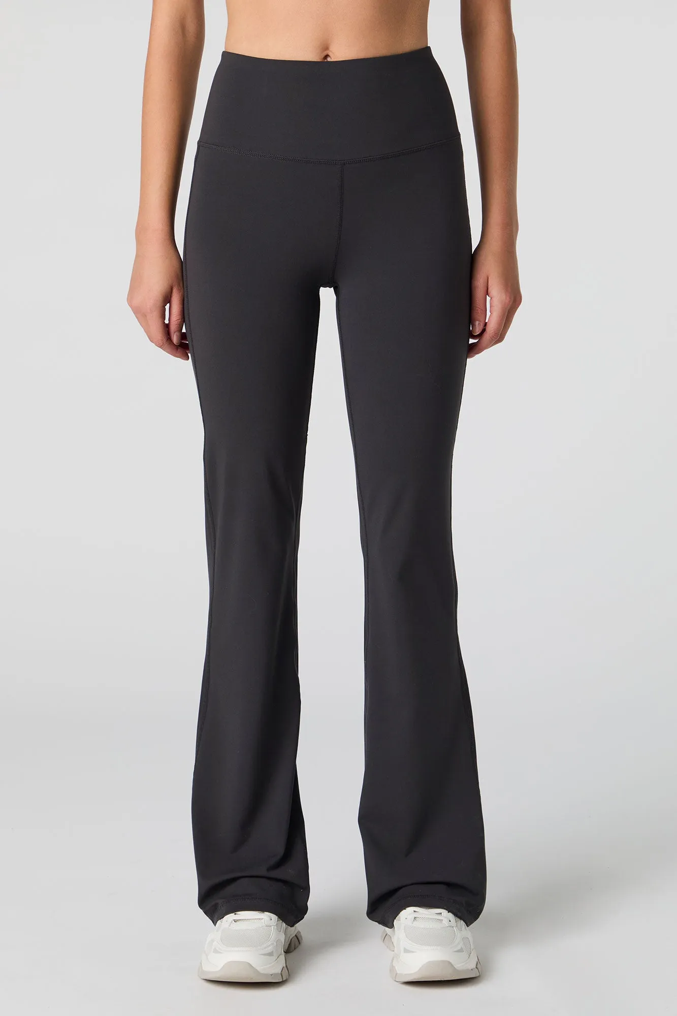 Active Flare Pant