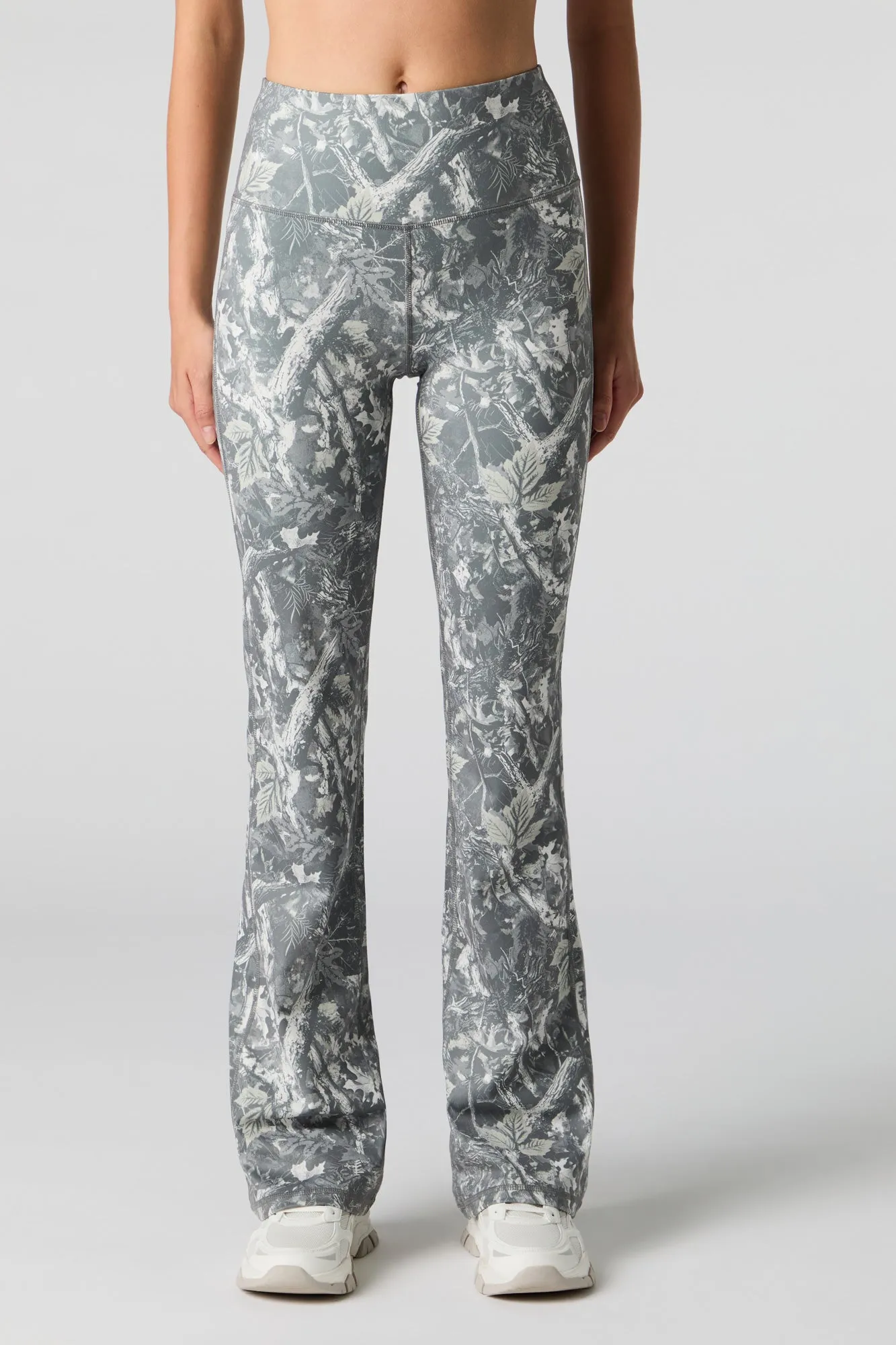 Active Flare Pant