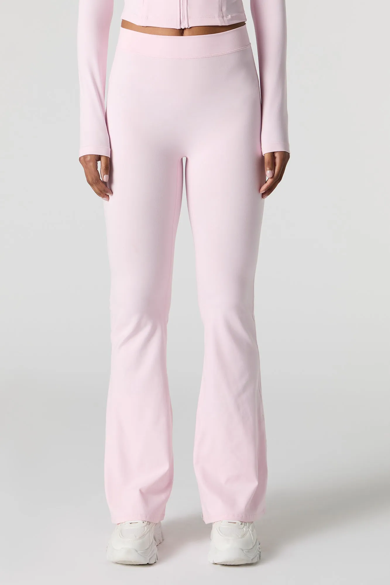 Active Ruched Back Flare Pant