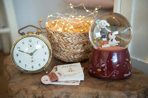 Apres La Pluie Musical Snow Globe