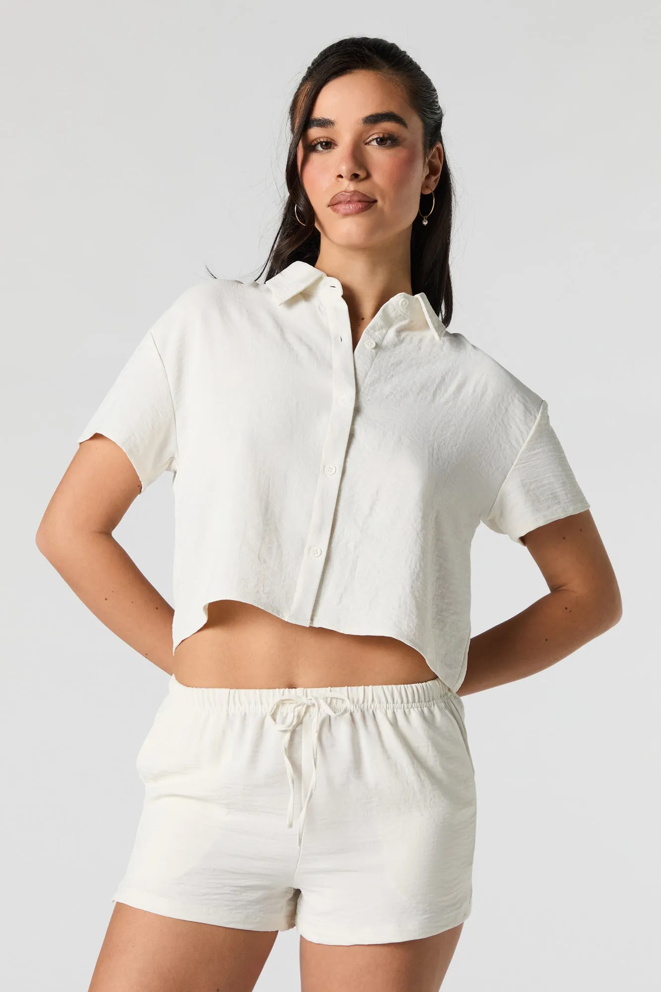 Mid Rise Drawstring Short