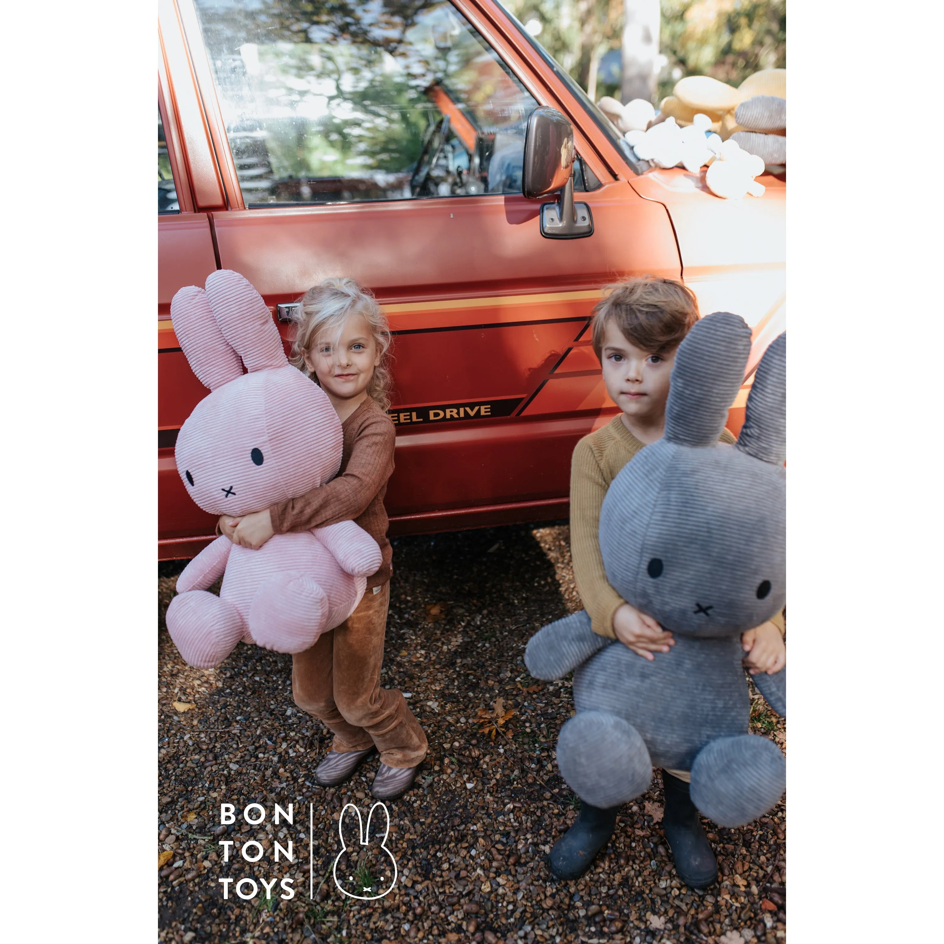 Miffy Sitting Corduroy - Pink