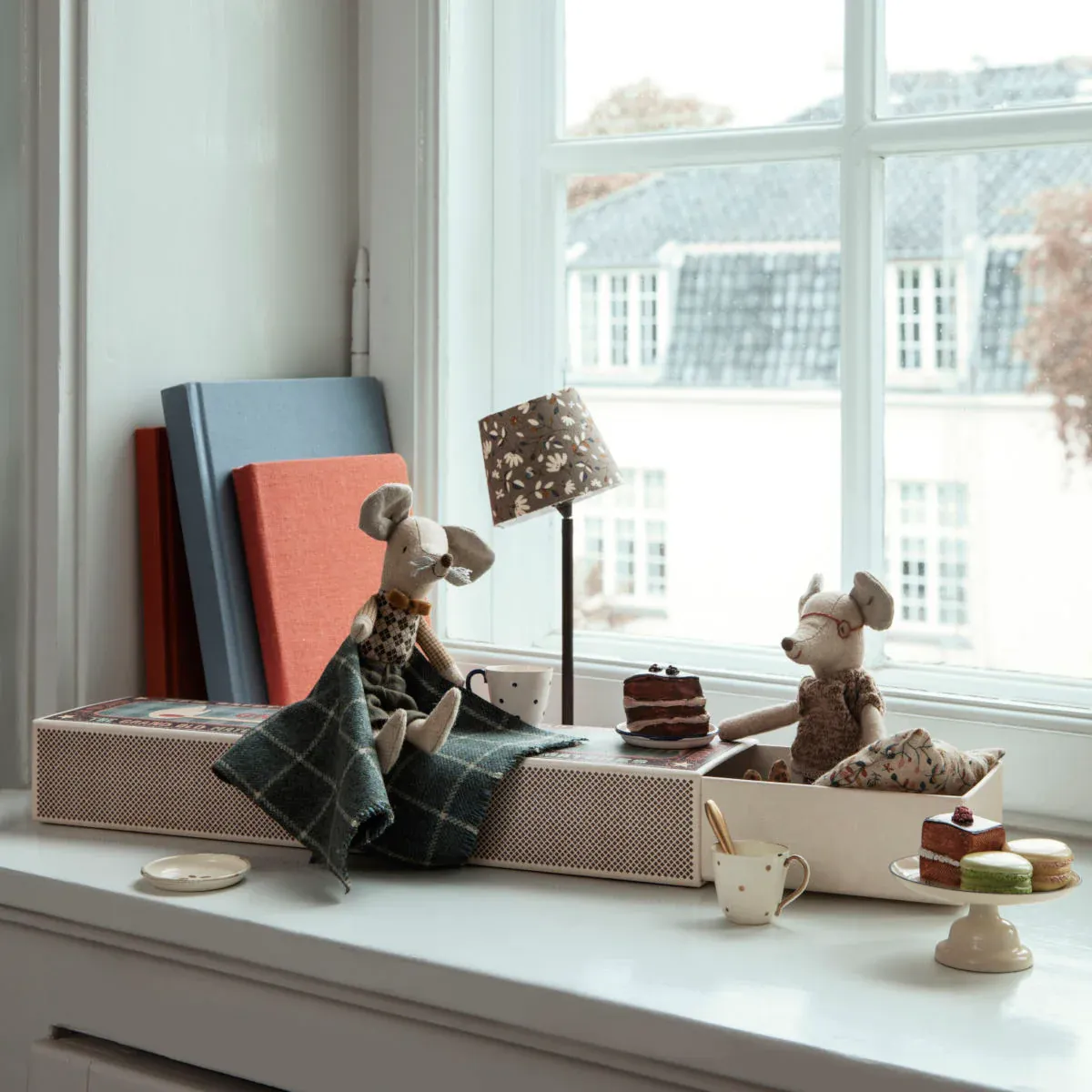 Miniature Floor Lamp, Anthracite