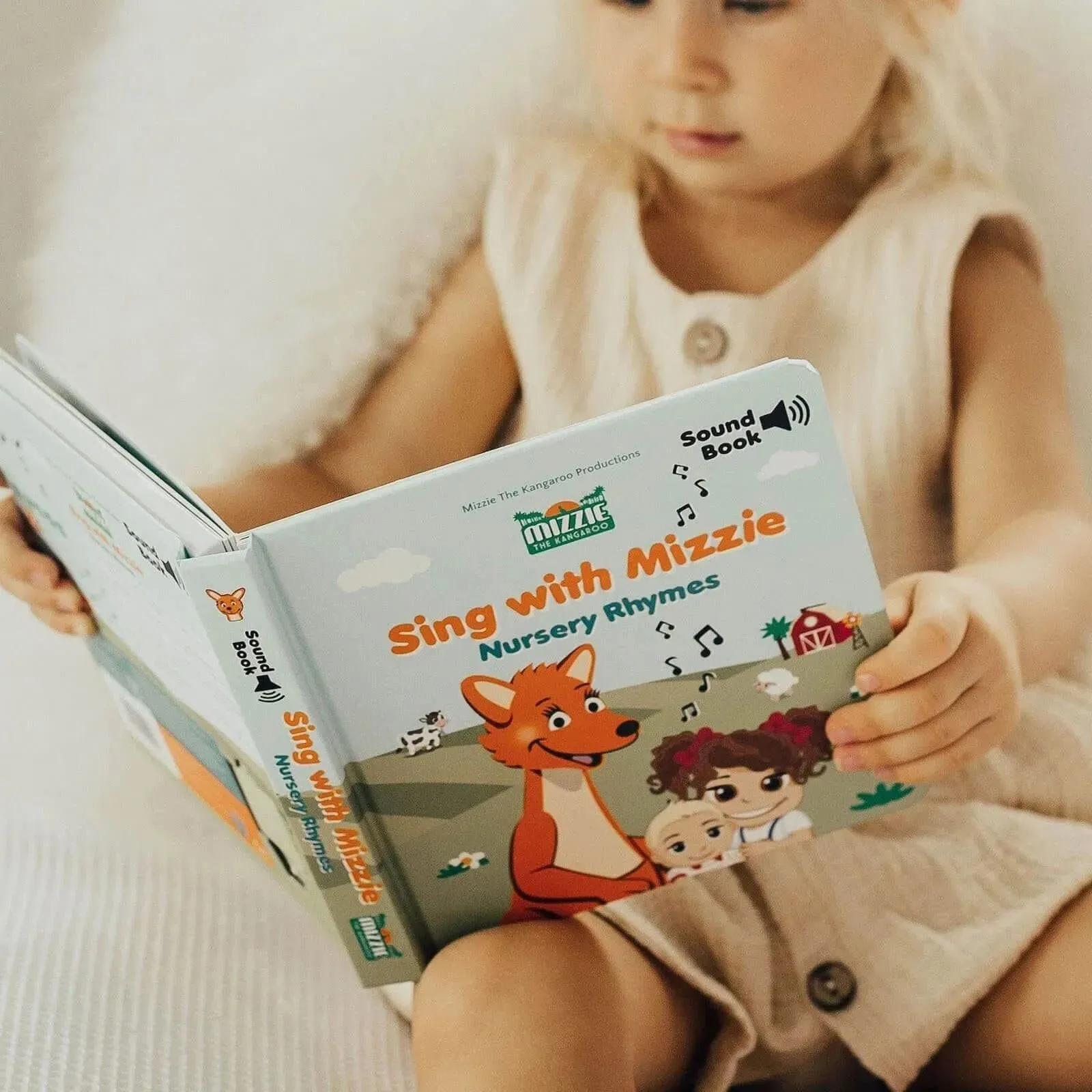 Mizzie the Kangaroo Mizzie Sound Book - Sing with Mizzie