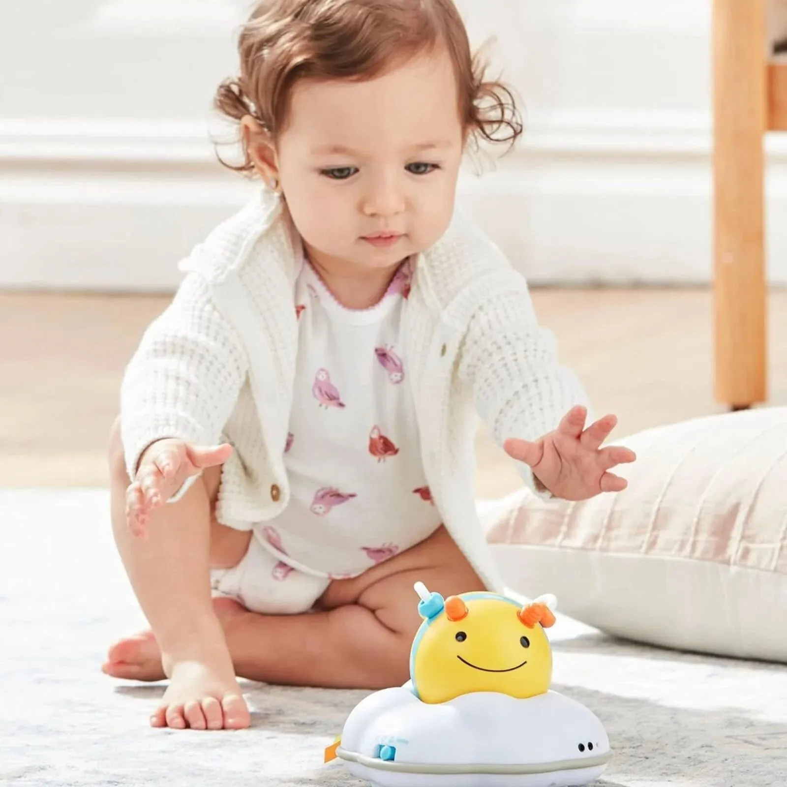 Skip Hop Explore & More Follow - Bee Crawl Toy