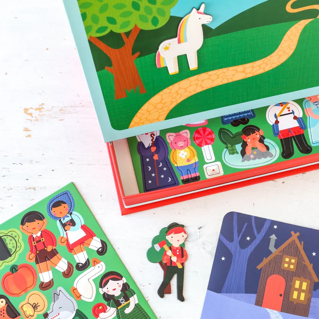Story Time Magnetic Play Scene