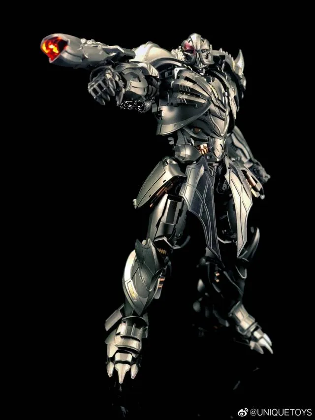 Unique Toys R-03 Dragoon Action Figure